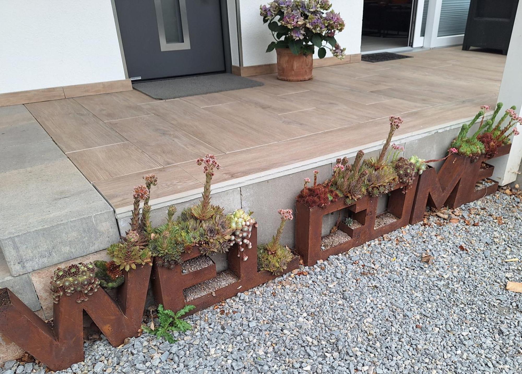 Auszeit Erfurt - Stilvoller Bungalow Mit Parkplatz - Zentrumsnah Kültér fotó
