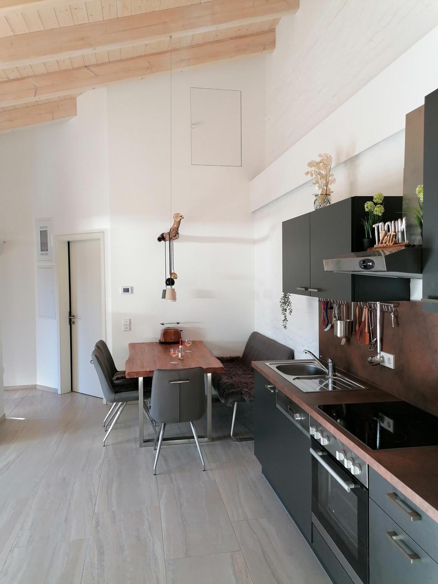 Auszeit Erfurt - Stilvoller Bungalow Mit Parkplatz - Zentrumsnah Kültér fotó